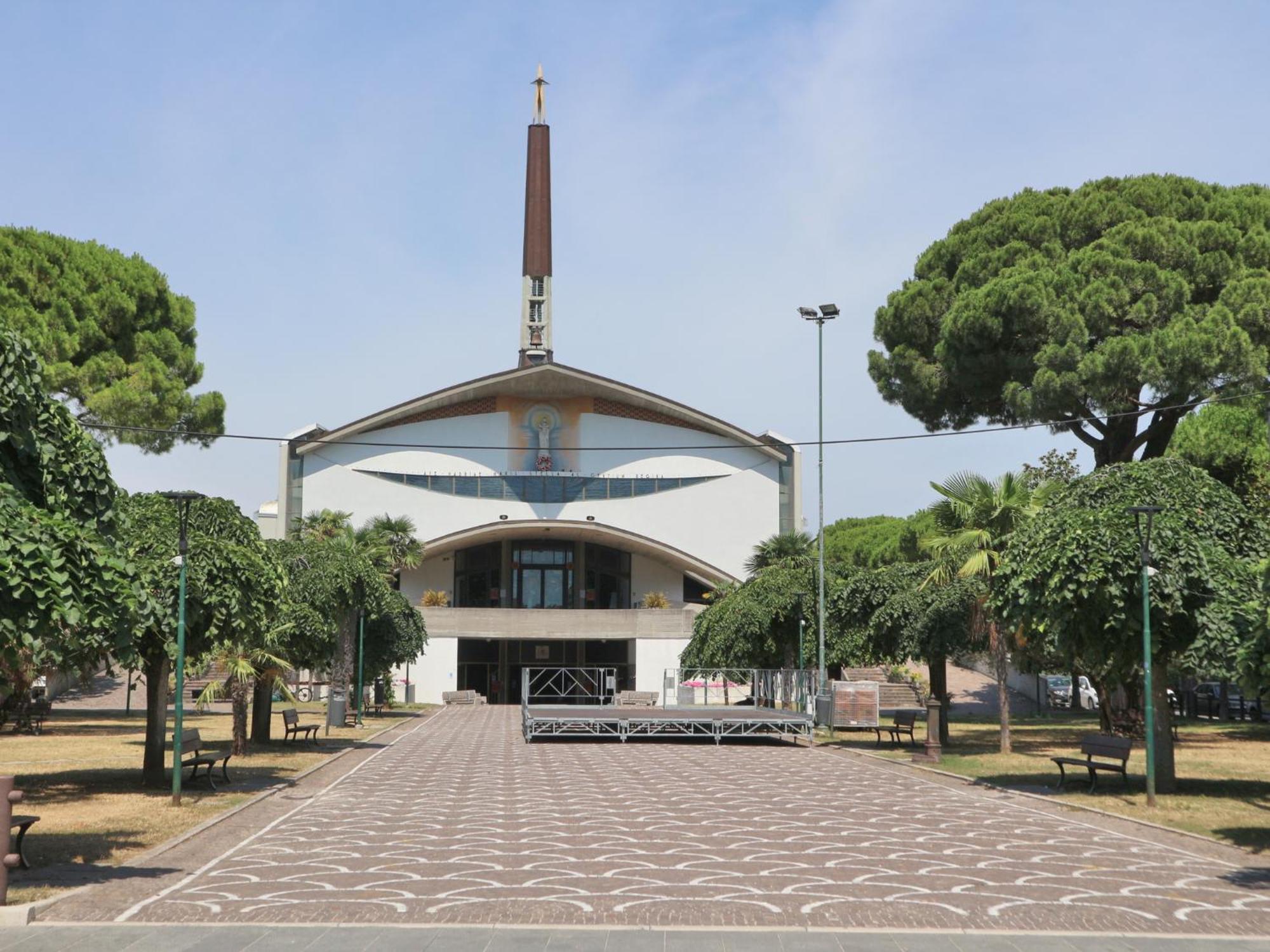 Viviana Apartment Lignano Sabbiadoro Exterior photo
